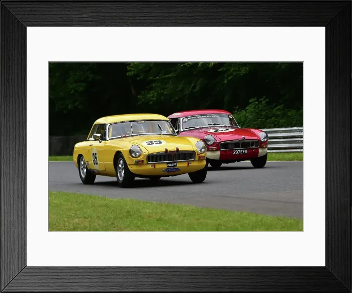 Framed Print : CM33 3751 Tim Greenhill, MG B FIA, Tom Smith, MG B Roadster Framed Print : CM33 3751 Tim Greenhill, MG B FIA, Tom Smith, MG B Roadster