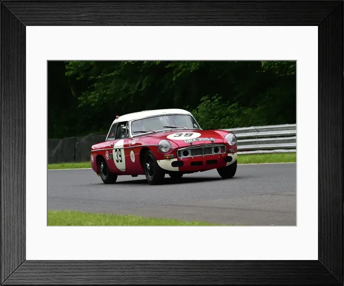 Framed Print : CM33 3755 Chris Ryan, MG B Roadster Framed Print : CM33 3755 Chris Ryan, MG B Roadster
