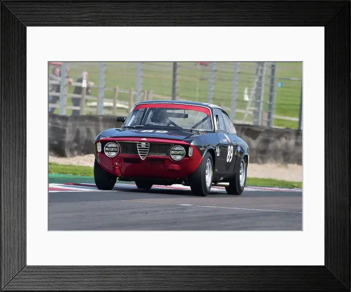 Framed Print : CM33 1469 Andrew Banks, Max Banks, Alfa Romeo Giulia Sprint GTA Framed Print : CM33 1469 Andrew Banks, Max Banks, Alfa Romeo Giulia Sprint GTA