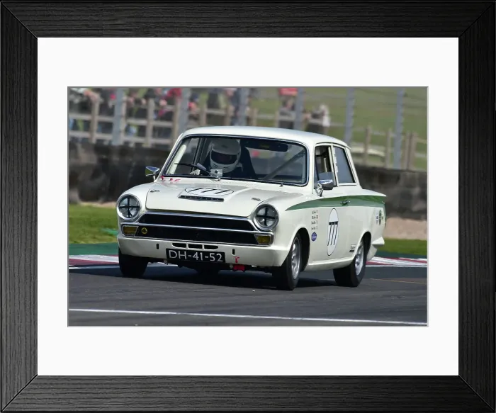 Framed Print : CM33 1480 Mel Streek, Ollie Streek, Ford Lotus Cortina Framed Print : CM33 1480 Mel Streek, Ollie Streek, Ford Lotus Cortina
