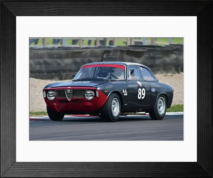 Framed Print : CM33 1520 Andrew Banks, Max Banks, Alfa Romeo Giulia Sprint GTA Framed Print : CM33 1520 Andrew Banks, Max Banks, Alfa Romeo Giulia Sprint GTA