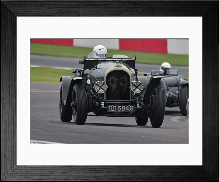Framed Print : CJ10 9484 Ewen Getley, Bentley 3-4½ litre Framed Print : CJ10 9484 Ewen Getley, Bentley 3-4½ litre