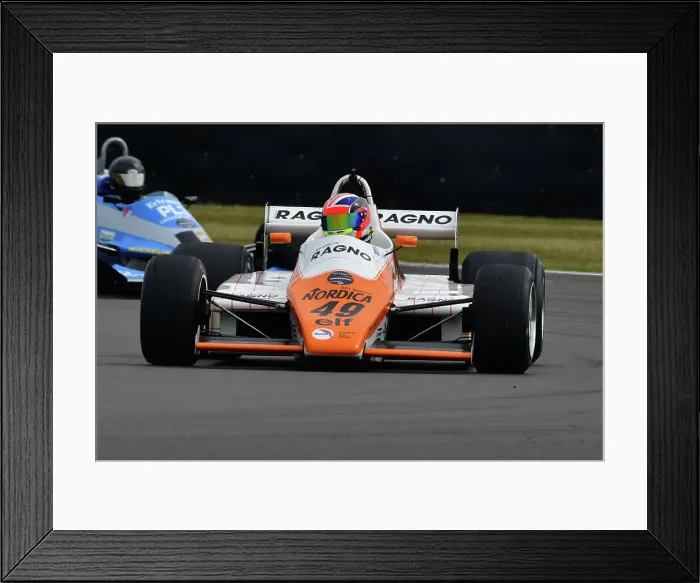Framed Print : CJ11 9988 Neil Glover, Arrows A5