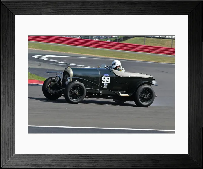 Framed Print : CJ11 8465 Ewen Getley, Bentley 3-4½ Litre Framed Print : CJ11 8465 Ewen Getley, Bentley 3-4½ Litre