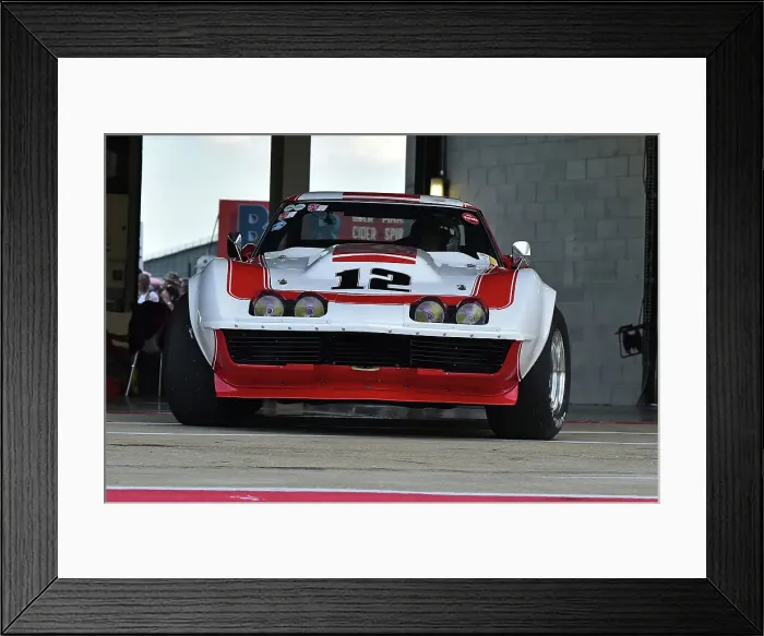 Framed Print : CM33 7630 Peter Hallford, Chris Keen, Chevrolet Corvette Framed Print : CM33 7630 Peter Hallford, Chris Keen, Chevrolet Corvette