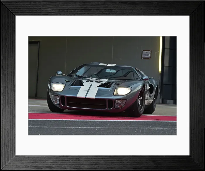 Framed Print : CM33 7636 Frederic Wakeman, Mike Grant Peterkin, Ford GT40 Framed Print : CM33 7636 Frederic Wakeman, Mike Grant Peterkin, Ford GT40