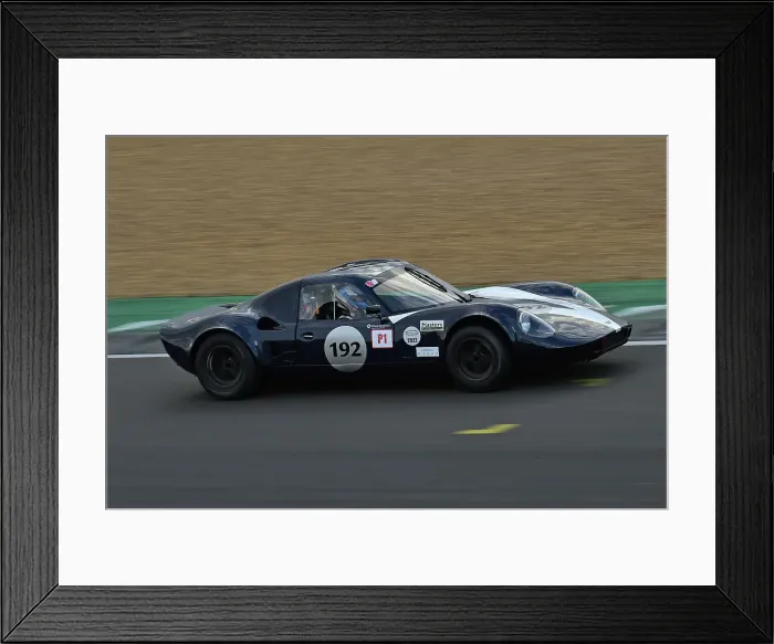 Framed Print : CM33 7659 Julian Thomas, Calum Lockie, Chevron B8 Framed Print : CM33 7659 Julian Thomas, Calum Lockie, Chevron B8