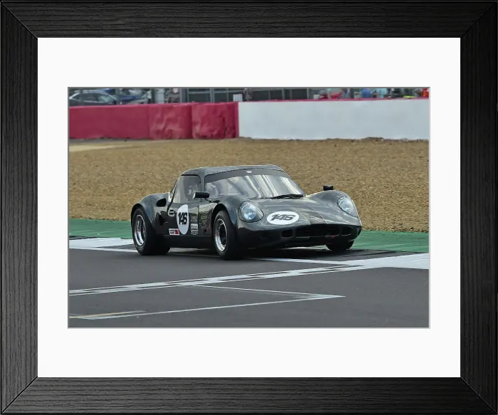 Framed Print : CM33 7822 Stephen Nuttall, Chevron B8 Framed Print : CM33 7822 Stephen Nuttall, Chevron B8