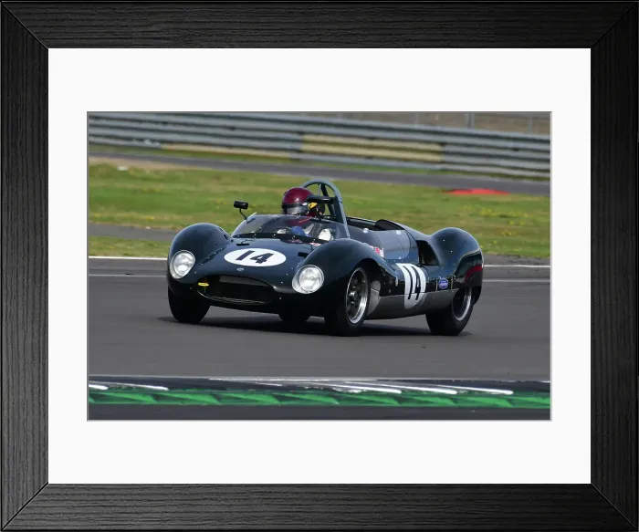 Framed Print : CJ11 9711 Ollie Crosthwaite, Nick Finburgh, Cooper Monaco T49 Framed Print : CJ11 9711 Ollie Crosthwaite, Nick Finburgh, Cooper Monaco T49