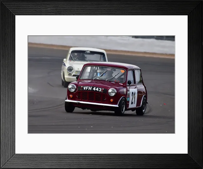 Framed Print : CJ12 0639 Aaron Smith, Austin Mini Cooper S Framed Print : CJ12 0639 Aaron Smith, Austin Mini Cooper S