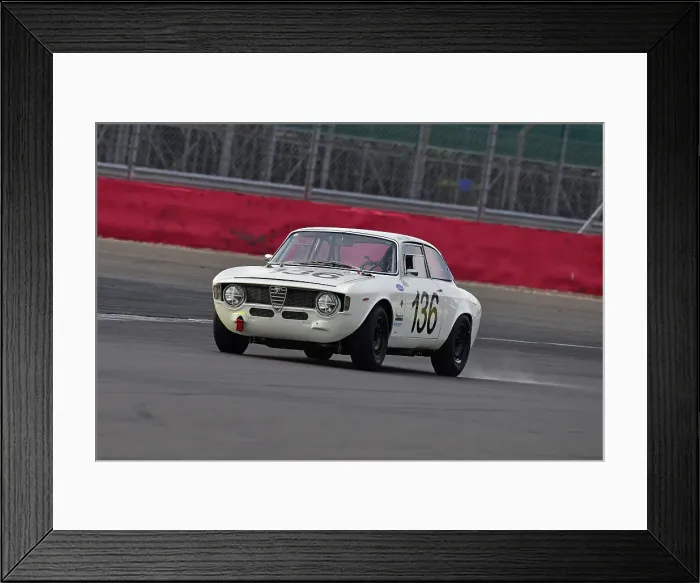 Framed Print : CJ12 0705 Allan Thom, Alfa Romeo Giulia Sprint GTA Framed Print : CJ12 0705 Allan Thom, Alfa Romeo Giulia Sprint GTA