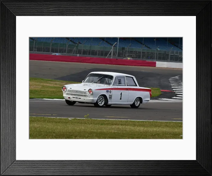 Framed Print : CM33 8283 Richard Dutton, Neil Brown, Ford Lotus Cortina Framed Print : CM33 8283 Richard Dutton, Neil Brown, Ford Lotus Cortina