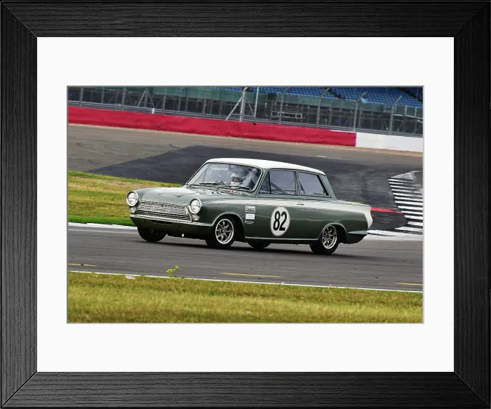 Framed Print : CM33 8302 Craig Jamieson, Ford Lotus Cortina Framed Print : CM33 8302 Craig Jamieson, Ford Lotus Cortina