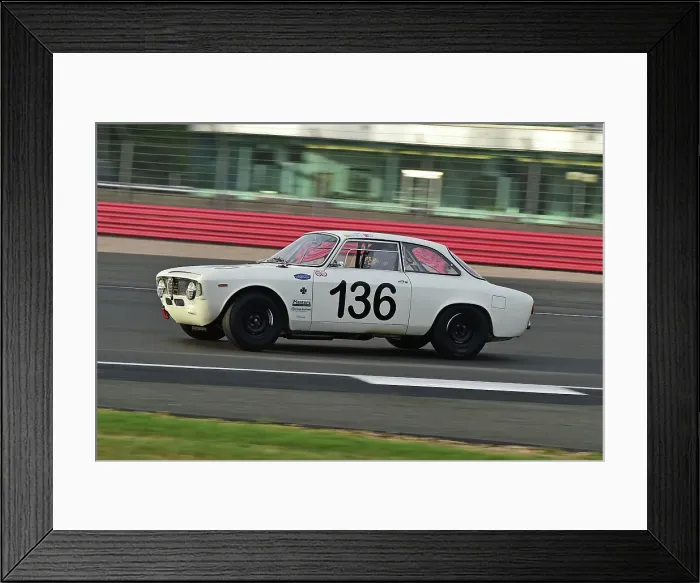 Framed Print : CM33 8378 Allan Thom, Alfa Romeo Giulia Sprint GTA Framed Print : CM33 8378 Allan Thom, Alfa Romeo Giulia Sprint GTA
