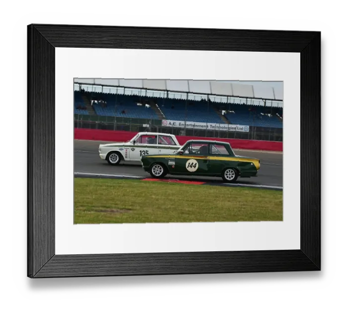 Framed Print : CM33 8510 Peter Reynolds, Daniel Quintero, Ford Lotus Cortina, David Dickenson, Ford Lotus Cortina Framed Print : CM33 8510 Peter Reynolds, Daniel Quintero, Ford Lotus Cortina, David Dickenson, Ford Lotus Cortina