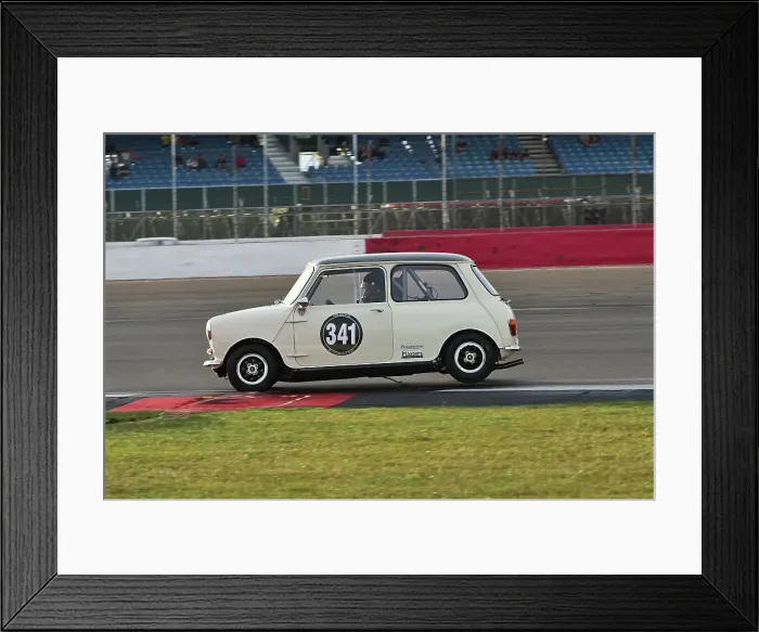 Framed Print : CM33 8588 Tom Bell, Joe Ferguson, Austin Mini Cooper S Framed Print : CM33 8588 Tom Bell, Joe Ferguson, Austin Mini Cooper S