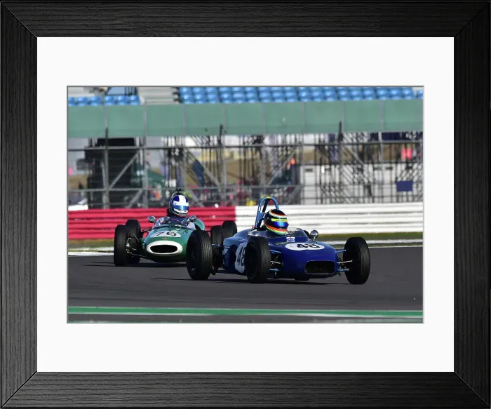 Framed Print : CM33 7953 Benn Simms, Caravelle Mk2