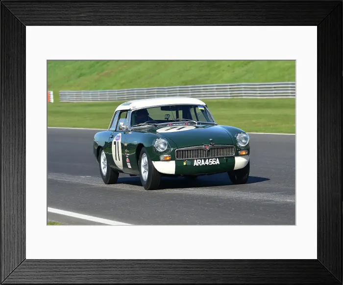 Framed Print : CM32 5426 Geoff Gouriet, MG B Framed Print : CM32 5426 Geoff Gouriet, MG B