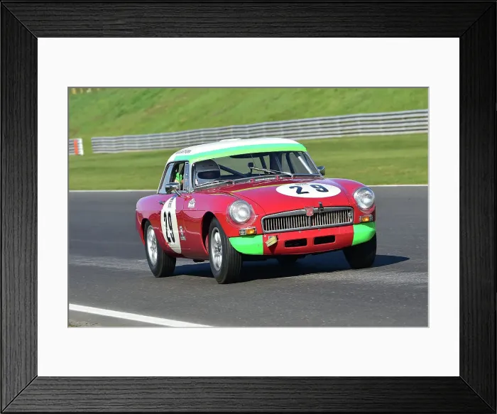 Framed Print : CM32 5429 Max Cawthorn, MG B Roadster Framed Print : CM32 5429 Max Cawthorn, MG B Roadster