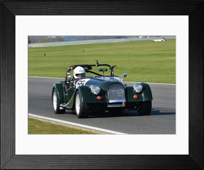 Framed Print : CM32 5523 Simon Sherry, Morgan Plus 8