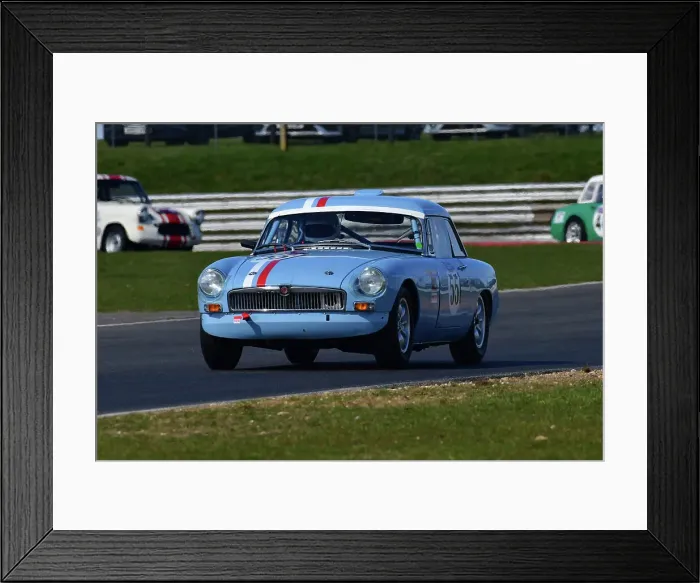 Framed Print : CJ10 4913 Mark Hope, Craig Taylor, MG B Roadster Framed Print : CJ10 4913 Mark Hope, Craig Taylor, MG B Roadster