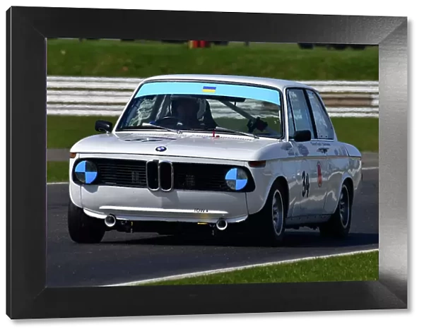 CJ10 4978 Charles Tippet, Claire Norman, BMW 2002ti