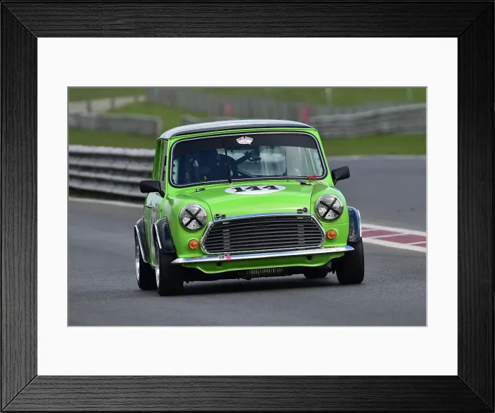 Framed Print : CM32 6138 Francesca Roodhouse, Rob Roodhouse, Mini Cooper S Framed Print : CM32 6138 Francesca Roodhouse, Rob Roodhouse, Mini Cooper S