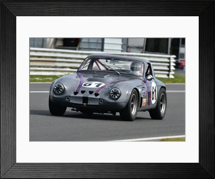 Framed Print : CM32 5571 William Luke Bryan, Geoff Taylor, TVR Griffith 200 Framed Print : CM32 5571 William Luke Bryan, Geoff Taylor, TVR Griffith 200