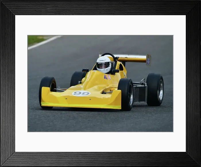 Framed Print : CM32 4896 Geoff O'nion, Reynard SF77 Framed Print : CM32 4896 Geoff O'nion, Reynard SF77