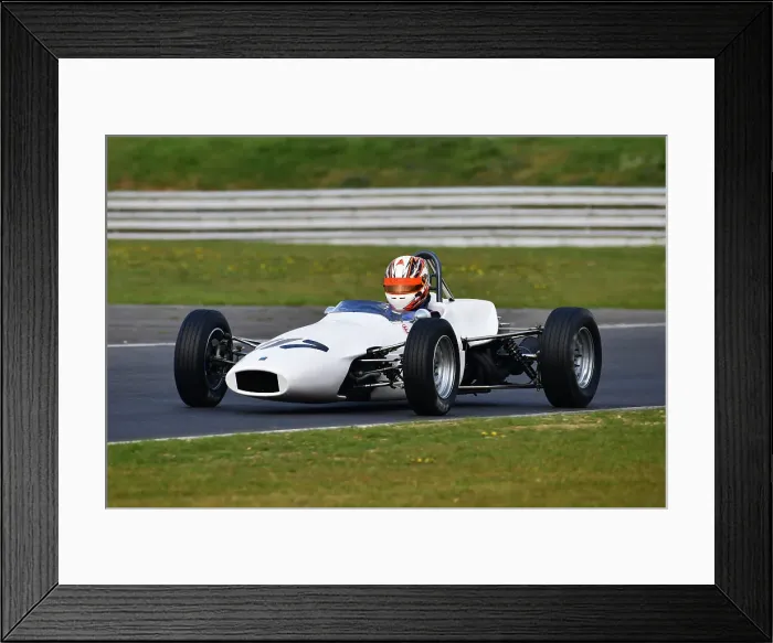 Framed Print : CJ10 8186 Tom McArthur, Titan Mk4 Framed Print : CJ10 8186 Tom McArthur, Titan Mk4