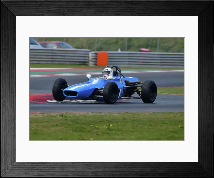 Framed Print : CJ10 8243 Ian Fernihough, Titan Mk6 Framed Print : CJ10 8243 Ian Fernihough, Titan Mk6