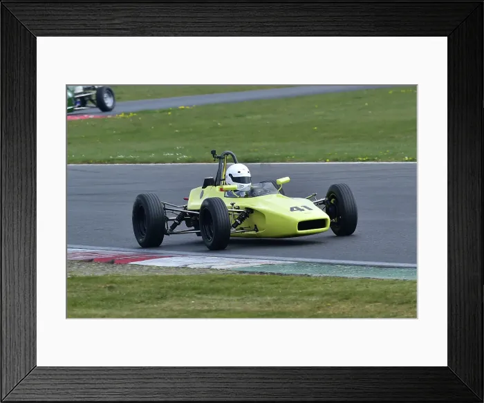 Framed Print : CM33 0228 Paul Unsworth, Lola T200 Framed Print : CM33 0228 Paul Unsworth, Lola T200