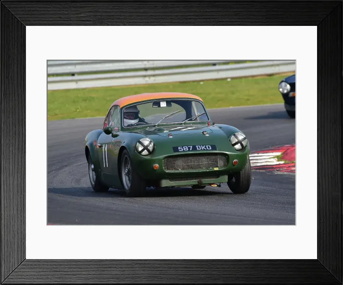 Framed Print : CM33 0775 Andrew Cox, Falcon bodied Triumph TR3 Framed Print : CM33 0775 Andrew Cox, Falcon bodied Triumph TR3