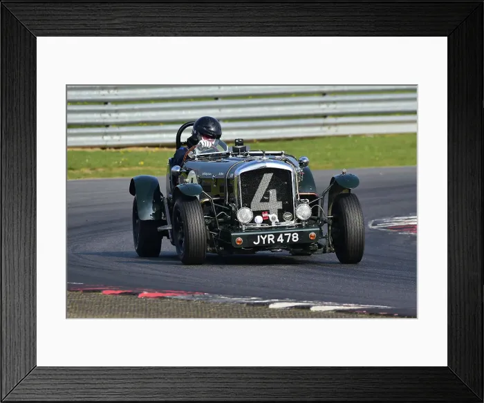 Framed Print : CM33 0800 Vernon Moore, Bentley MK6 Special Framed Print : CM33 0800 Vernon Moore, Bentley MK6 Special