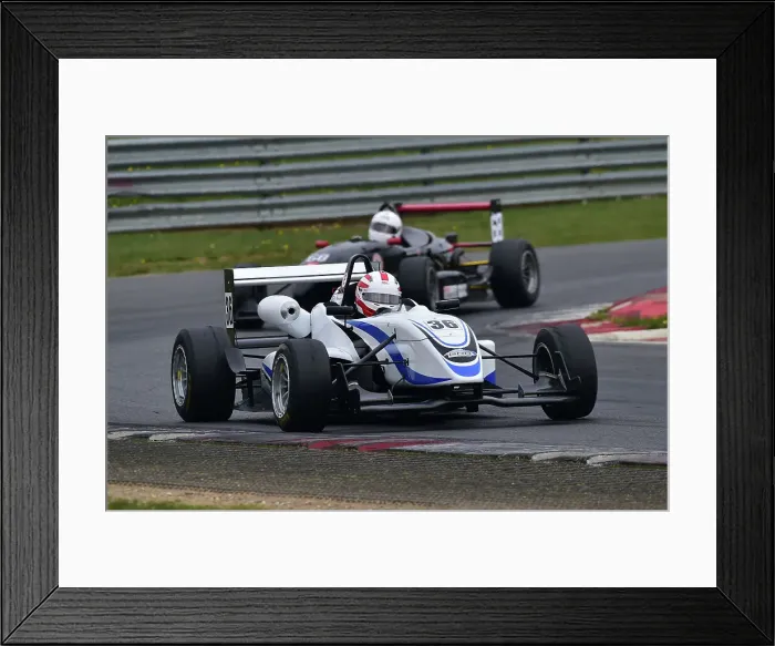 Framed Print : CM33 0602 Mike Hatton, Dallara F305 Framed Print : CM33 0602 Mike Hatton, Dallara F305