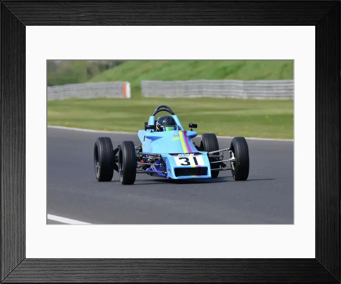 Framed Print : CJ10 8520 Andy Gosling, Van Diemen RF79 Framed Print : CJ10 8520 Andy Gosling, Van Diemen RF79