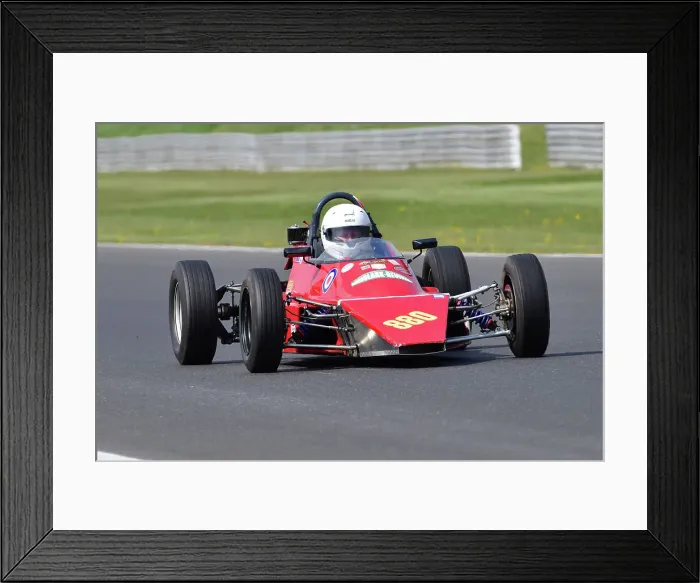 Framed Print : CJ10 8544 Tim Bennett, Hawke DL21 Framed Print : CJ10 8544 Tim Bennett, Hawke DL21