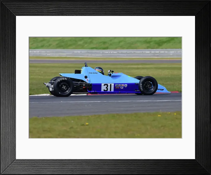 Framed Print : CJ10 8562 Andy Gosling, Van Diemen RF79 Framed Print : CJ10 8562 Andy Gosling, Van Diemen RF79