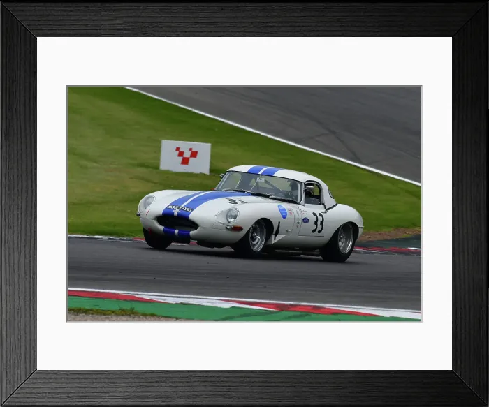 Framed Print : CJ10 9301 Daniel Reinhardt, Dominique Reinhardt, Jaguar E-Type semi-lightweight