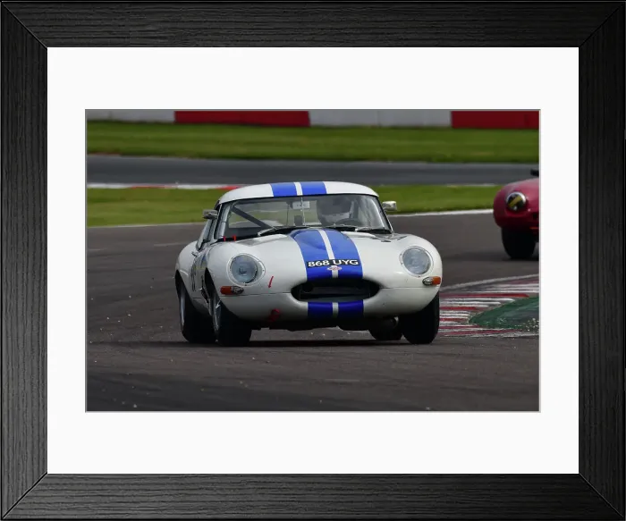 Framed Print : CJ10 9850 Daniel Reinhardt, Dominique Reinhardt, Jaguar E-Type semi-lightweight