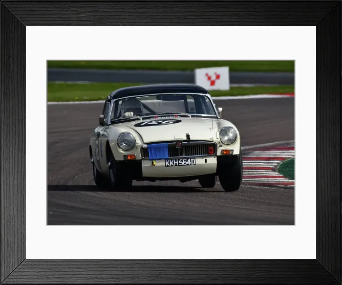 Framed Print : CJ11 0114 Guy Harman, Nick Finburgh, MG B Framed Print : CJ11 0114 Guy Harman, Nick Finburgh, MG B