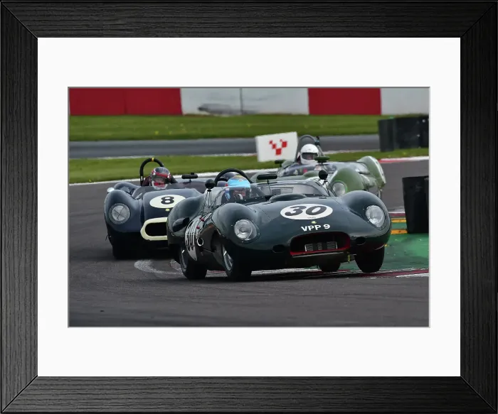 Framed Print : CM33 1681 David Hart, Olivier Hart, Lister Costin, Tony Wood, Lister Knobbly Framed Print : CM33 1681 David Hart, Olivier Hart, Lister Costin, Tony Wood, Lister Knobbly