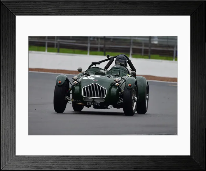 Framed Print : CJ11 0708 Tim Llewellyn, Allard J2 Framed Print : CJ11 0708 Tim Llewellyn, Allard J2