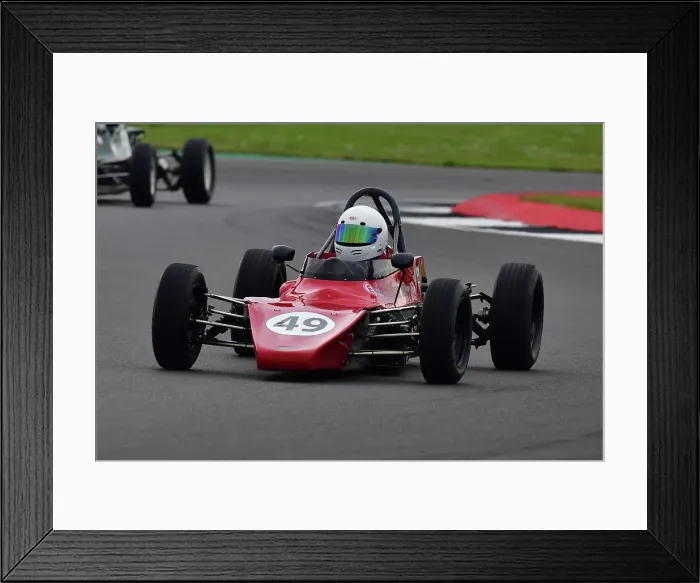 Framed Print : CJ11 0489 Mark Harrison, Royale RP21