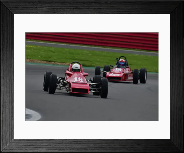 Framed Print : CJ11 0476 Ben Tinkler, Van Diemen RF80 Framed Print : CJ11 0476 Ben Tinkler, Van Diemen RF80