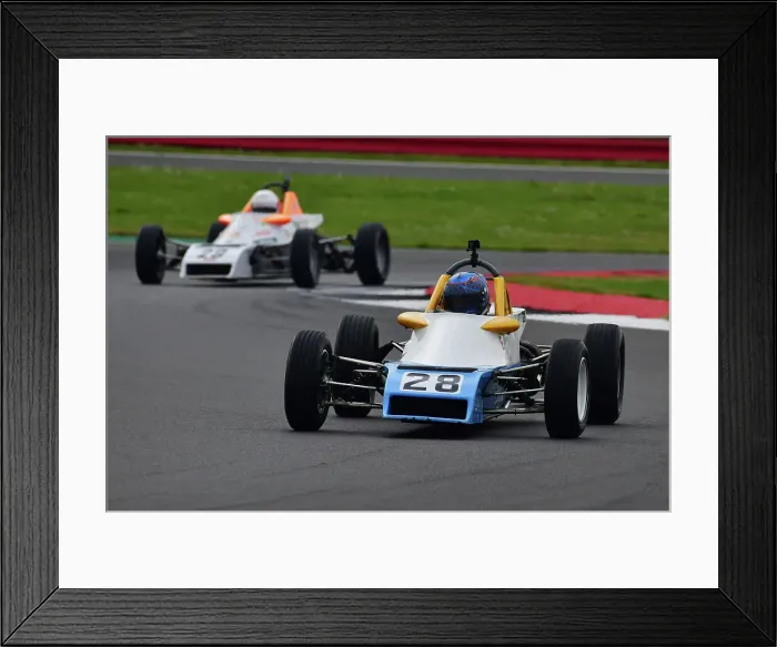 Framed Print : CJ11 0482 Alan Fincham, Van Diemen RF80