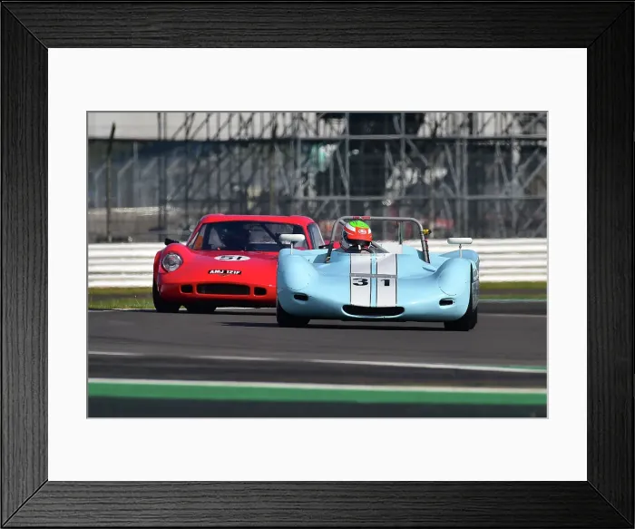Framed Print : CM33 2493 Benjamin Tusting, Robert Tusting, Lenham P69 Spider, Christian Pittard, Darren Burke, Chevron B8 Framed Print : CM33 2493 Benjamin Tusting, Robert Tusting, Lenham P69 Spider, Christian Pittard, Darren Burke, Chevron B8