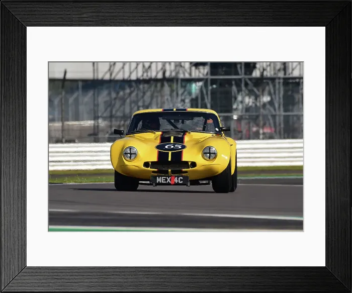 Framed Print : CM33 2500 Peter Thompson, TVR Griffith Framed Print : CM33 2500 Peter Thompson, TVR Griffith