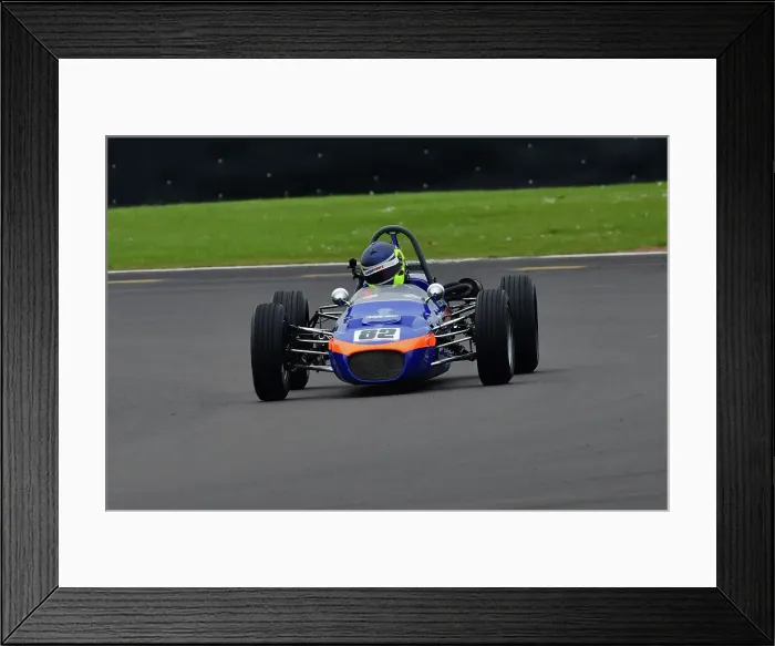Framed Print : CJ11 0773 Ben Mitchell, Merlyn Mk20 Framed Print : CJ11 0773 Ben Mitchell, Merlyn Mk20