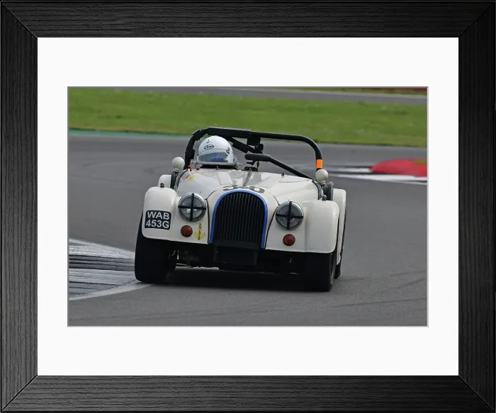 Framed Print : CJ11 0171 Robin Pearce, Morgan Plus 8 Framed Print : CJ11 0171 Robin Pearce, Morgan Plus 8